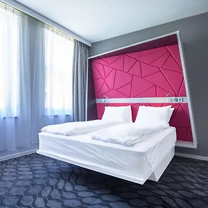 Отель Magic Xhibition - Self-service-hotel, Берген